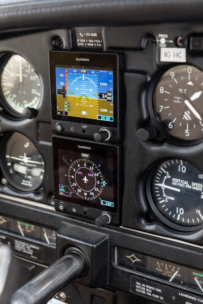 N28MB Garmin displays