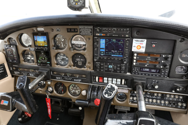 N28NS panel or cabin detail